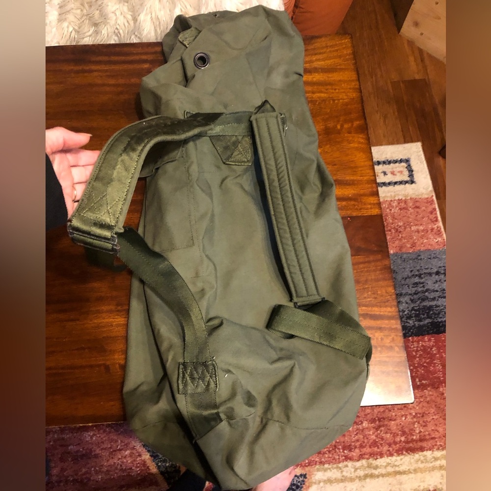 Military backpack - Picture 2 of 11